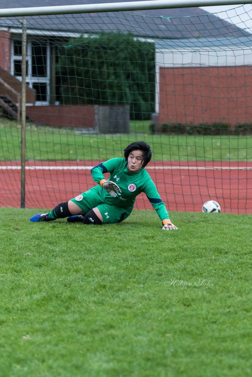 Bild 100 - C-Juniorinnen Halstenbek-Rellingen - St.Pauli : Ergebnis: 0:5